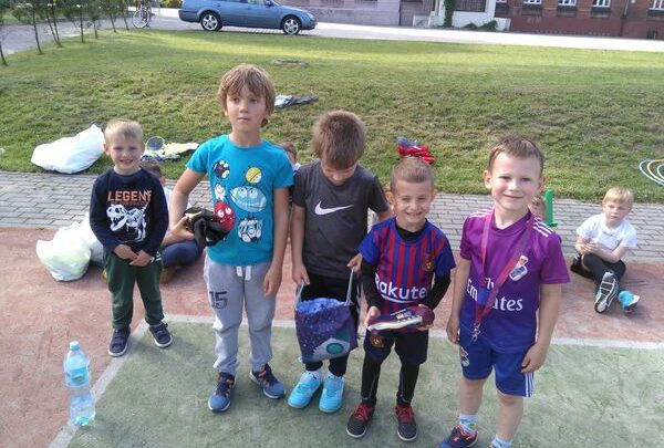 Grupa Skrzat przed treningiem