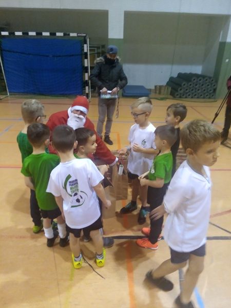 Mikołaj w Akademii Młody Talent