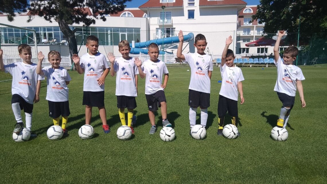 Akademia Młody Talent Żary na obozie sportowym w Ustce.